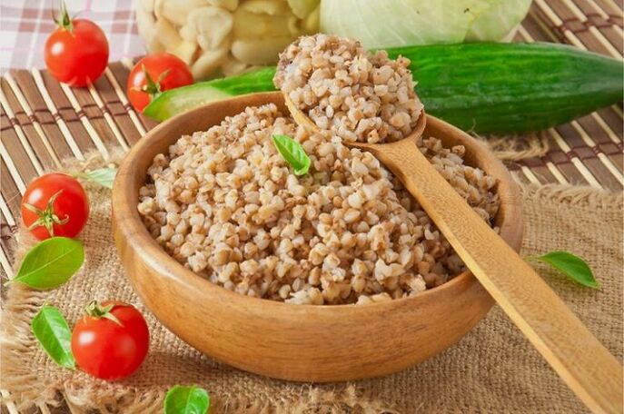 buckwheat porridge and vegetables to lose weight
